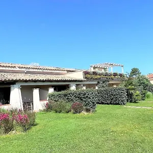  Apartment Iss Travel, 1 - 100 M From Cala D'ambra